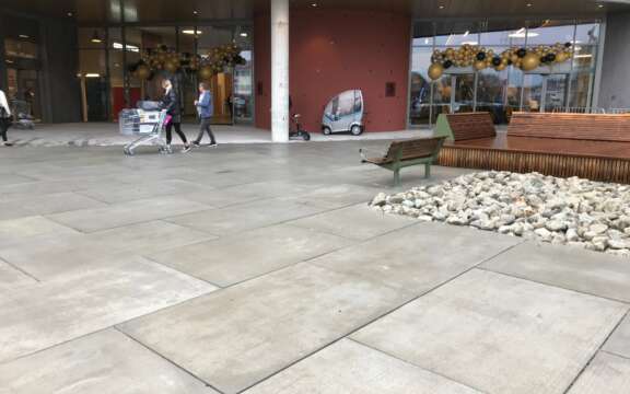 Heller store børstede