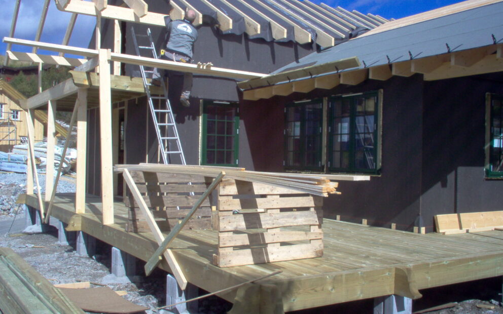 Søyler under veranda