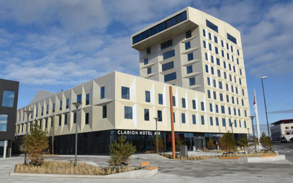 Gangbane-Hotel-Air-1