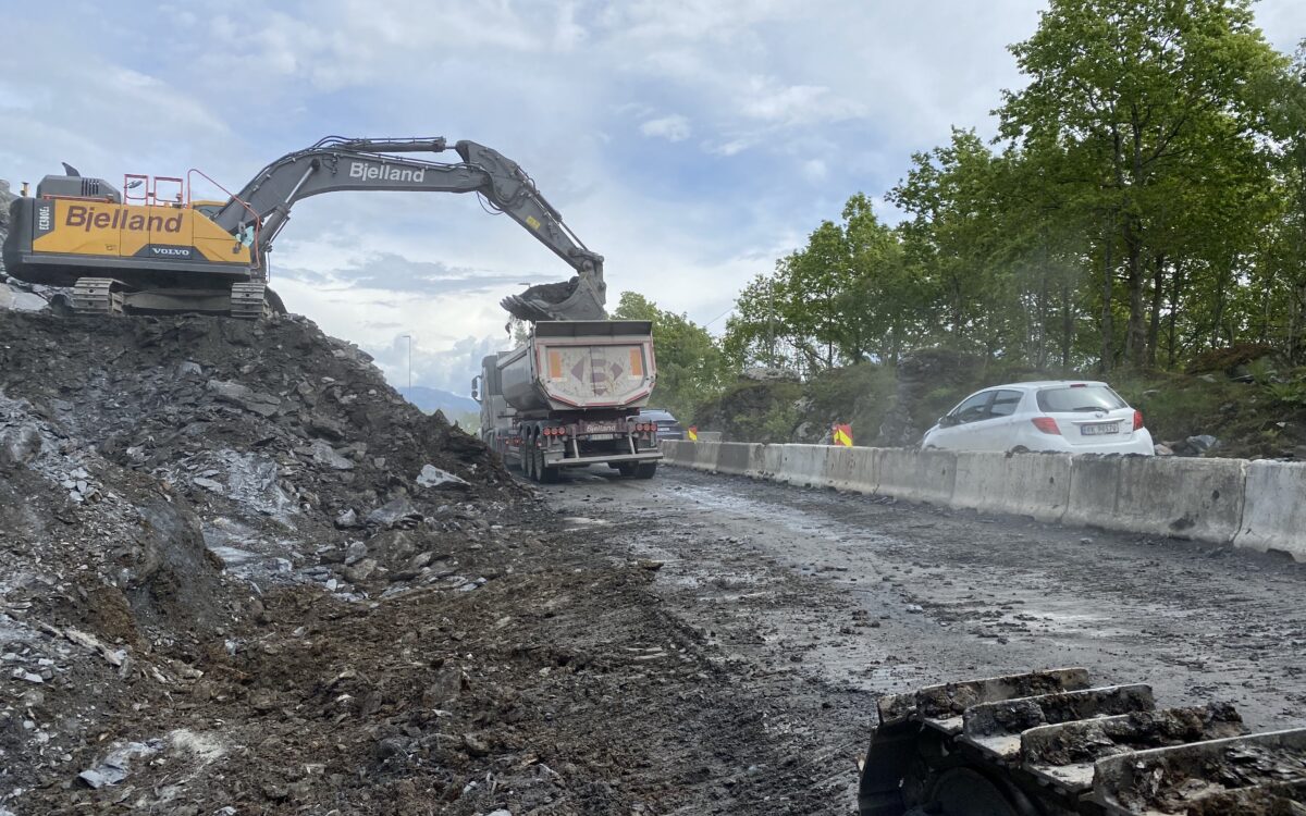 Bjelland bygger Sykkelsti VA Skjæveland 11