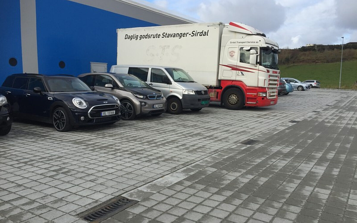 Stangeland Arena parkering på Plaza